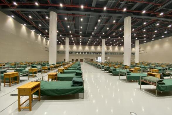 为缓解床位紧张 武汉国际会展中心将改造成方舱医院